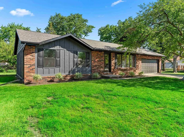 751 Fillmore St, Morton, IL 61550