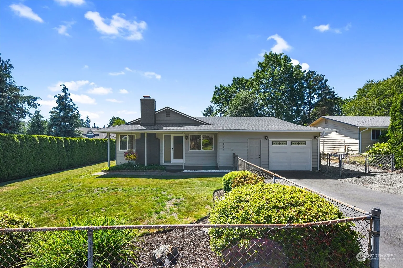 1801 Union Avenue NE photo 1