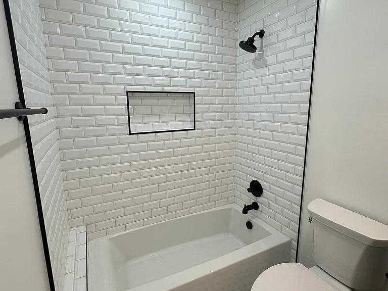 652 Jeffries Rd #B — Photo 7