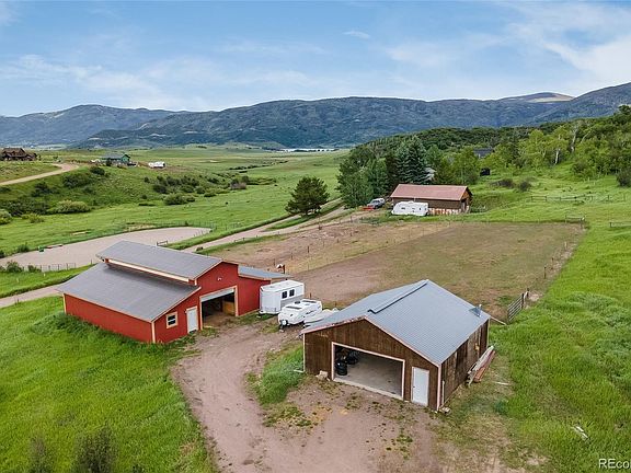 2nd image of 28648 Valley View Ln