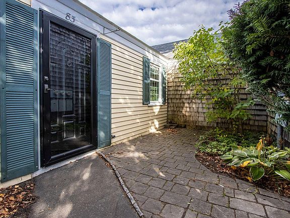 5th image of 83 Starboard Drive #83