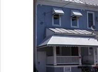 129 W Franklin St, Womelsdorf, PA