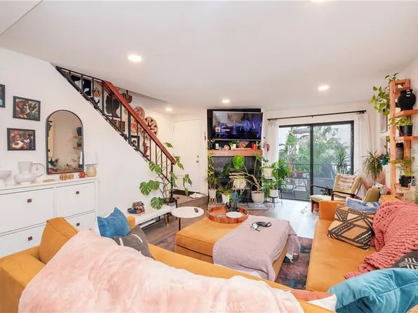 15045 Nordhoff St Unit 103, North Hills, CA 91343