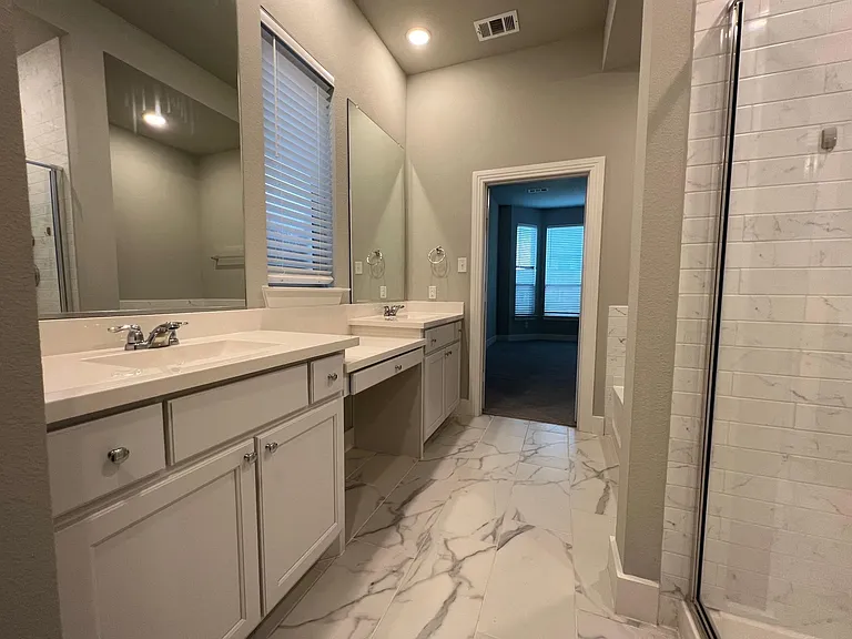1317 Thrasher Dr — Photo 19