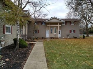 4903 Tuscarora Rd, Niagara Falls, NY 14304