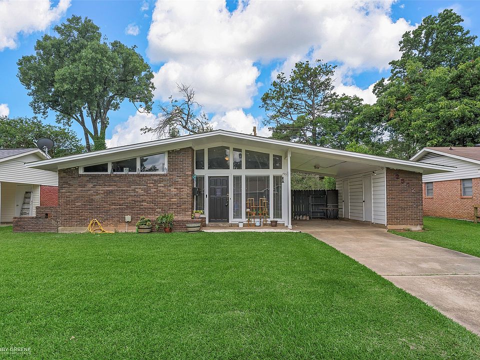 1st image of 2522 Captain Sawyer Dr