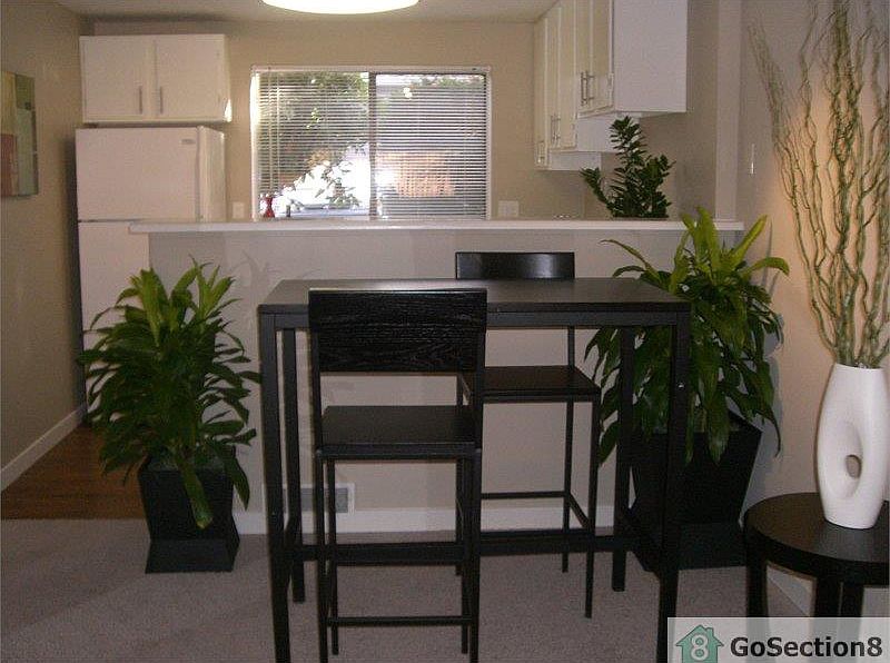 1st image of 11008 NE 125th Ln #S203
