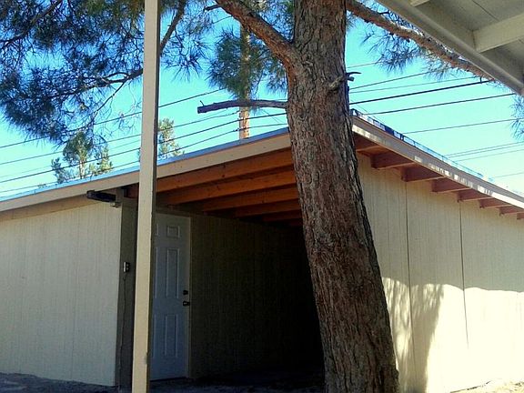2nd image of 252 Hillview Ave #Back