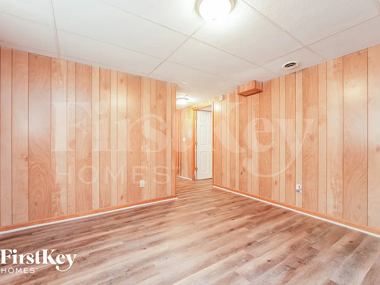 2261 Cherokee Valley Dr — Photo 9