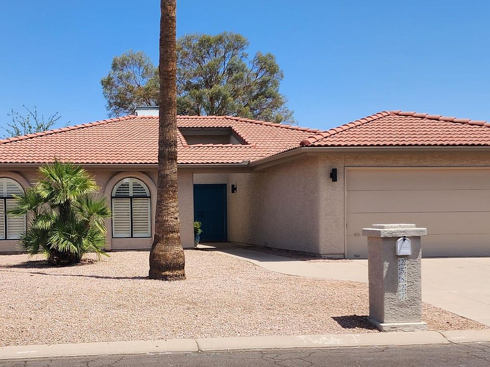 1st image of 25827 S Greencastle Dr