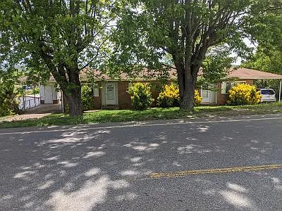 2 bed, 726 sqft, $950 — Photo 1