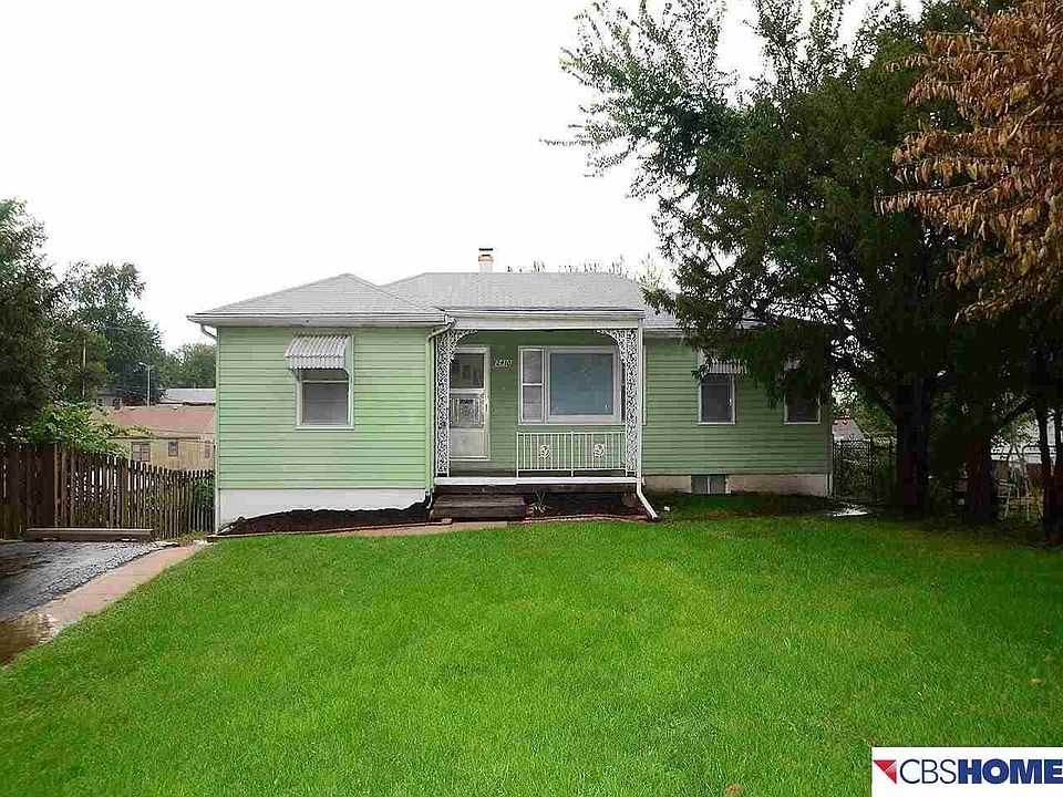 1st image of 2410 S 41st St