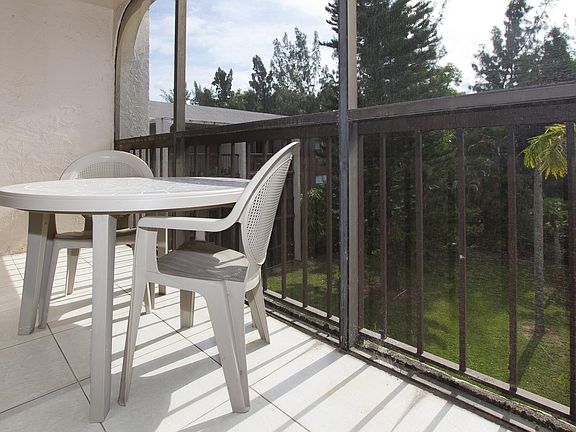 3rd image of 7080 Nova Drive #306b