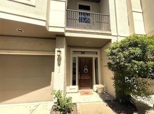 4246 Feagan St, Houston, TX 77007