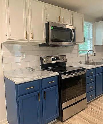 3rd image of 6037 N Topping Ave
