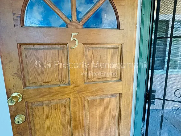 10635 Sherman Grove Ave #5 — Photo 3