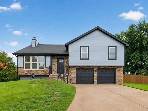 10307 NW 85th Ct, Kansas City, MO 64153