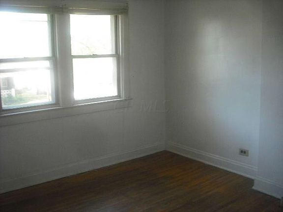 2nd image of 330 Columbian Ave