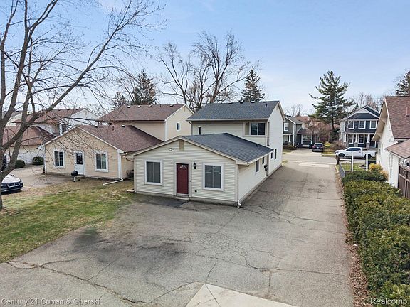 2nd image of 346 Roe St