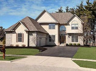 10444 Delwood Pl, Powell, OH