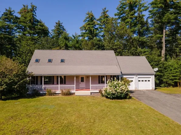 4 Daniel Dr, Shirley, MA 01464