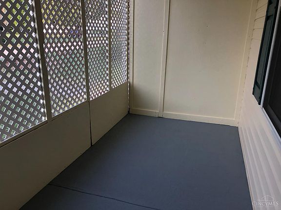 2nd image of 258 Doan St