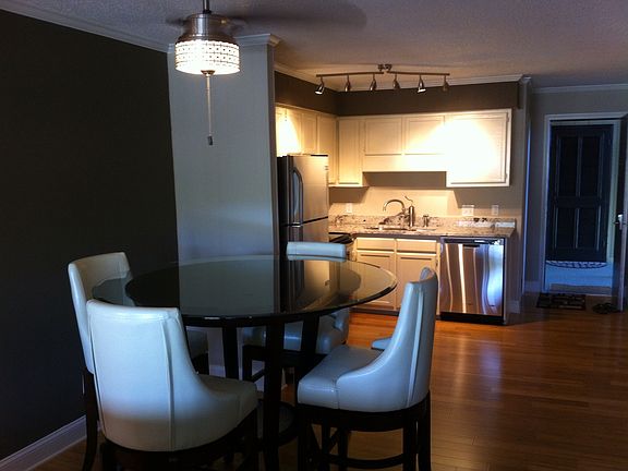 3rd image of 1400 Ocean Blvd #209