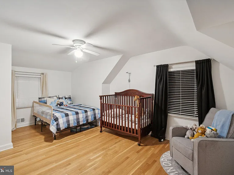 5802 Ryland Dr — Photo 16
