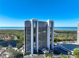6825 Grenadier Blvd PENTHOUSE 4, Naples, FL 34108
