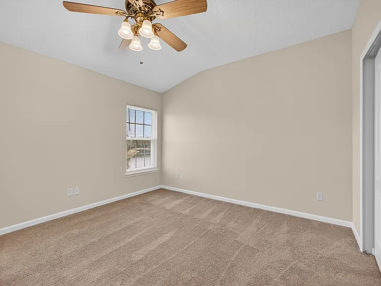12296 Coconut Grove Ct — Photo 13