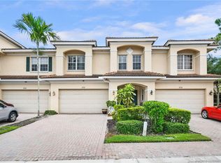 370 SW Walking Path, Stuart, FL 34997