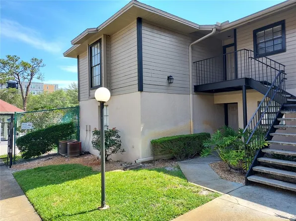 4112 Ashford Green Pl #I203, Tampa, FL 33613