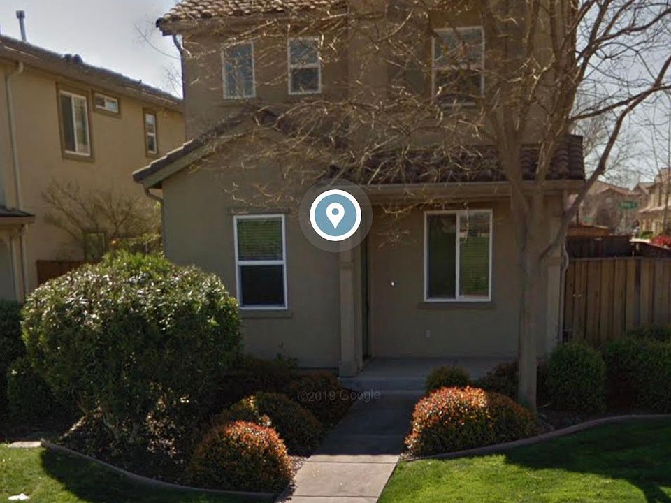 Street view. Front yard is maintained by the Homeowners Association. The side yard is zero maintenance.