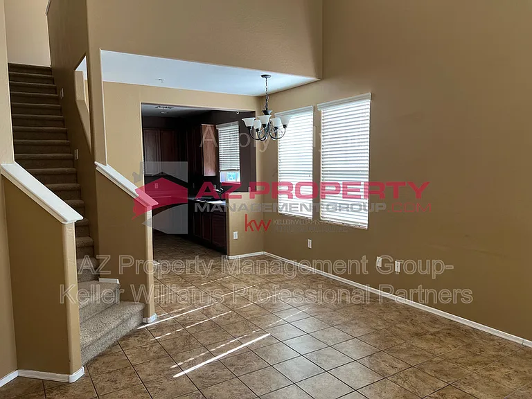 15240 N 142nd Ave #1121 — Photo 2