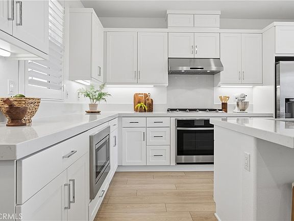 5th image of 232 Heartland Way