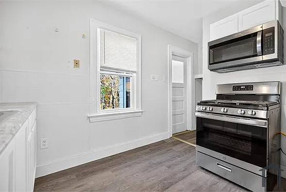 16701 Raymond St — Photo 13