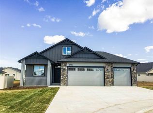 250 Meadow View Dr, Payette, ID 83661
