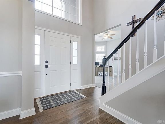 3rd image of 1714 Heritage Lake Dr