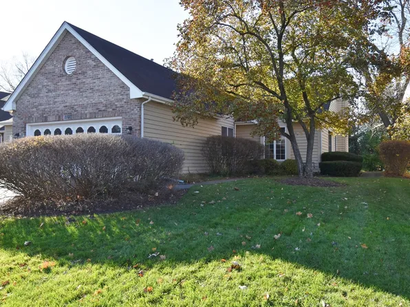 890 Gosselin Cir, Batavia, IL 60510