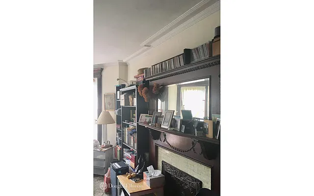 Rented by Douglas Elliman | media 17