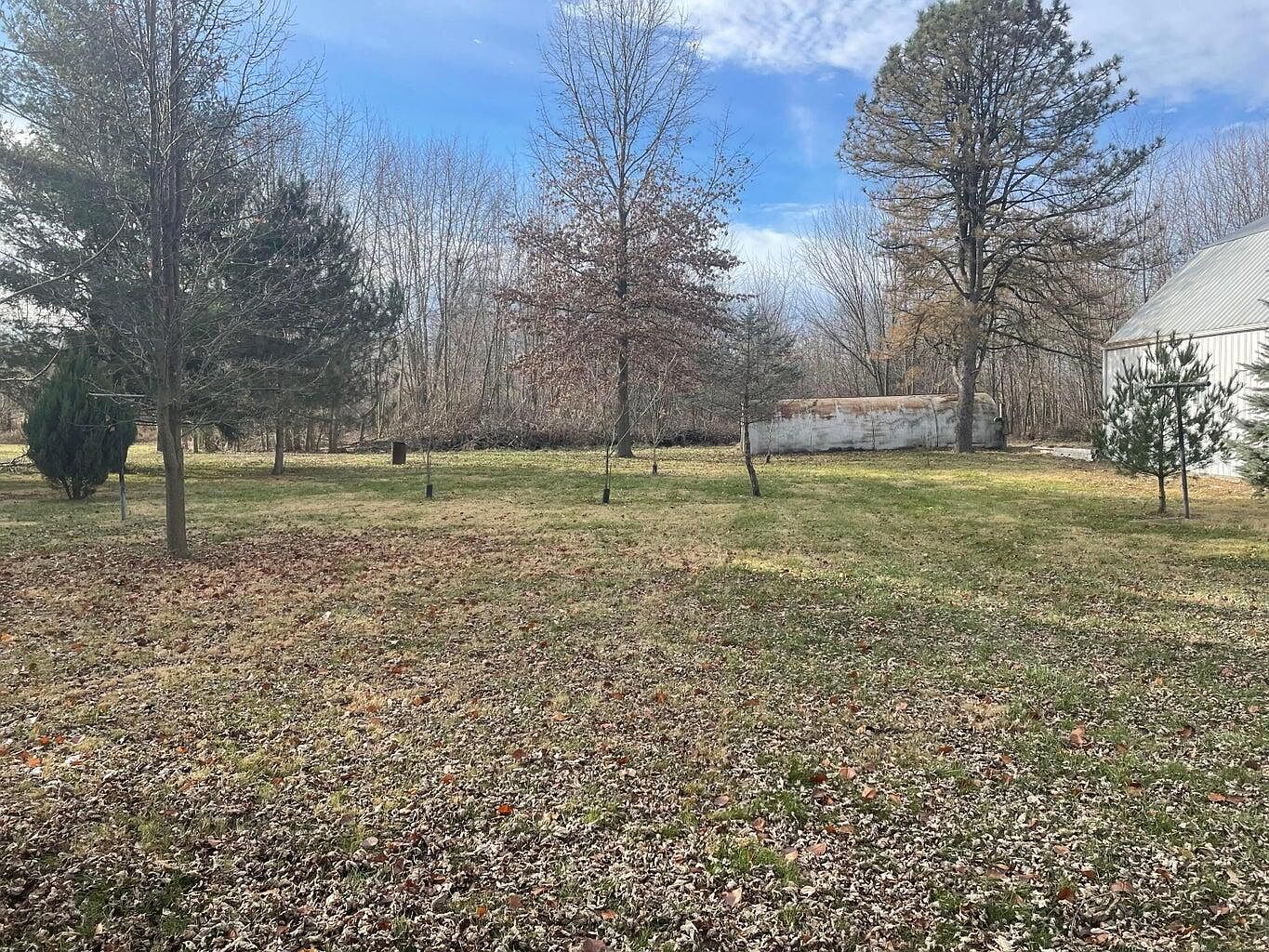 Listing photo 4 for 10555 Lockbourne Eastern Rd