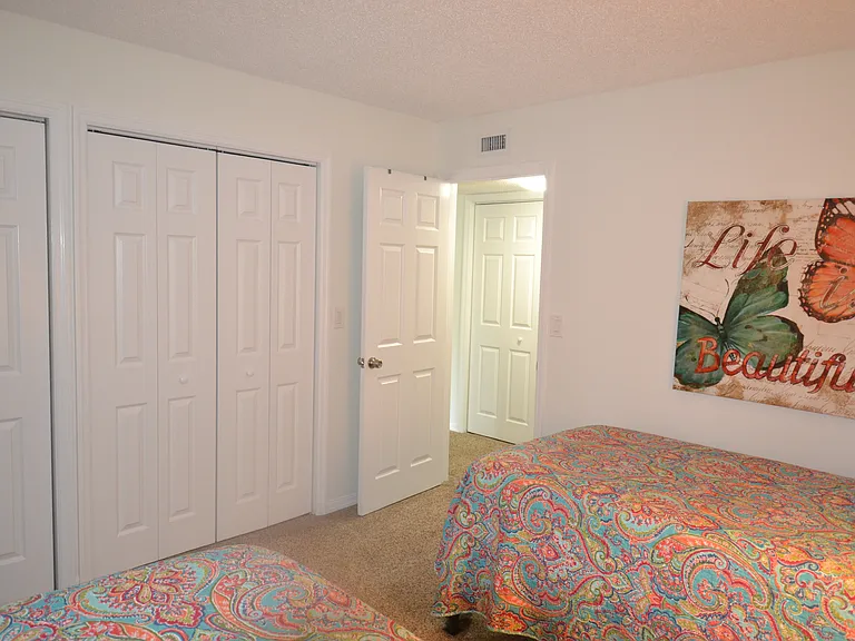 161 Lakeside Dr — Photo 21