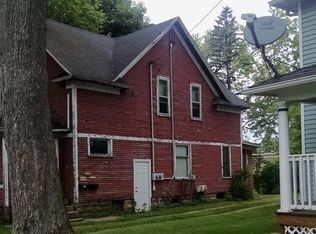 527 E Thorn St, Hastings, MI