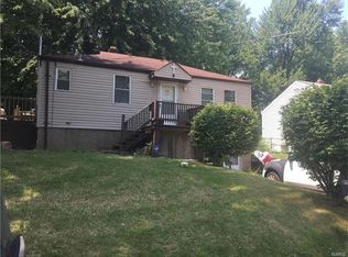 10161 Winkler Dr, Saint Louis, MO