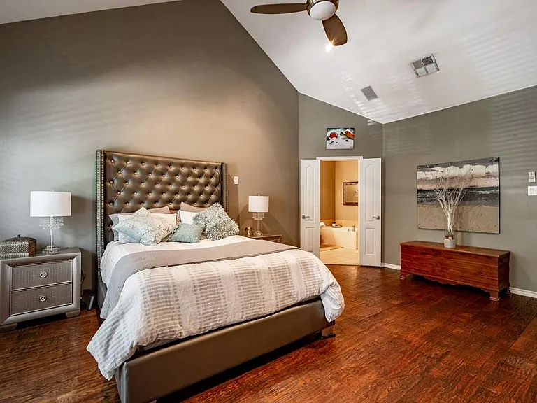 6868 Firenze Ln — Photo 13