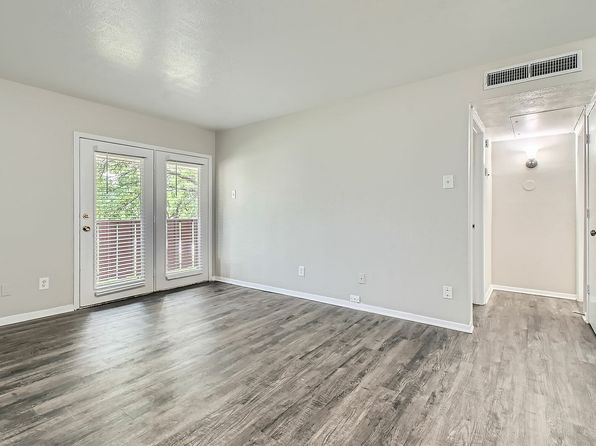3505 Fawn Valley Dr #2052