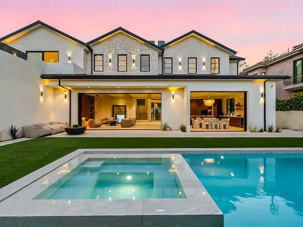 4900 Valjean Ave, Encino, CA 91436