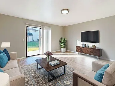 Townhome - 2 Bed 1.5 Bath