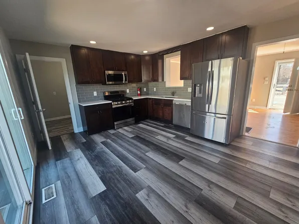 336 Park St, Browns Mills, NJ 08015