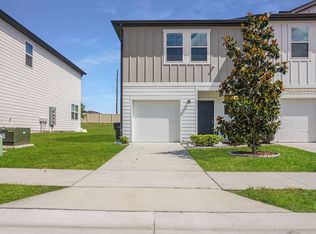 621 Madison Dr, Davenport, FL 33837